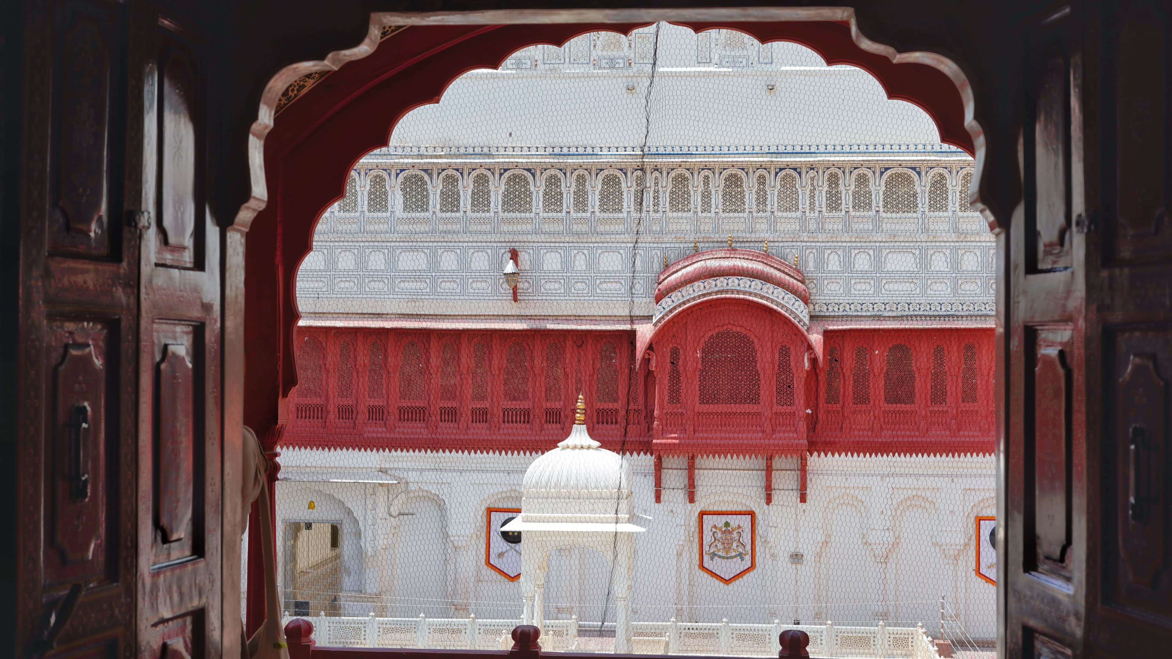 Beyond Golden Triangle: Goa Edition — Delhi, Agra, Jaipur, Mumbai and Goa with Chalo Folks